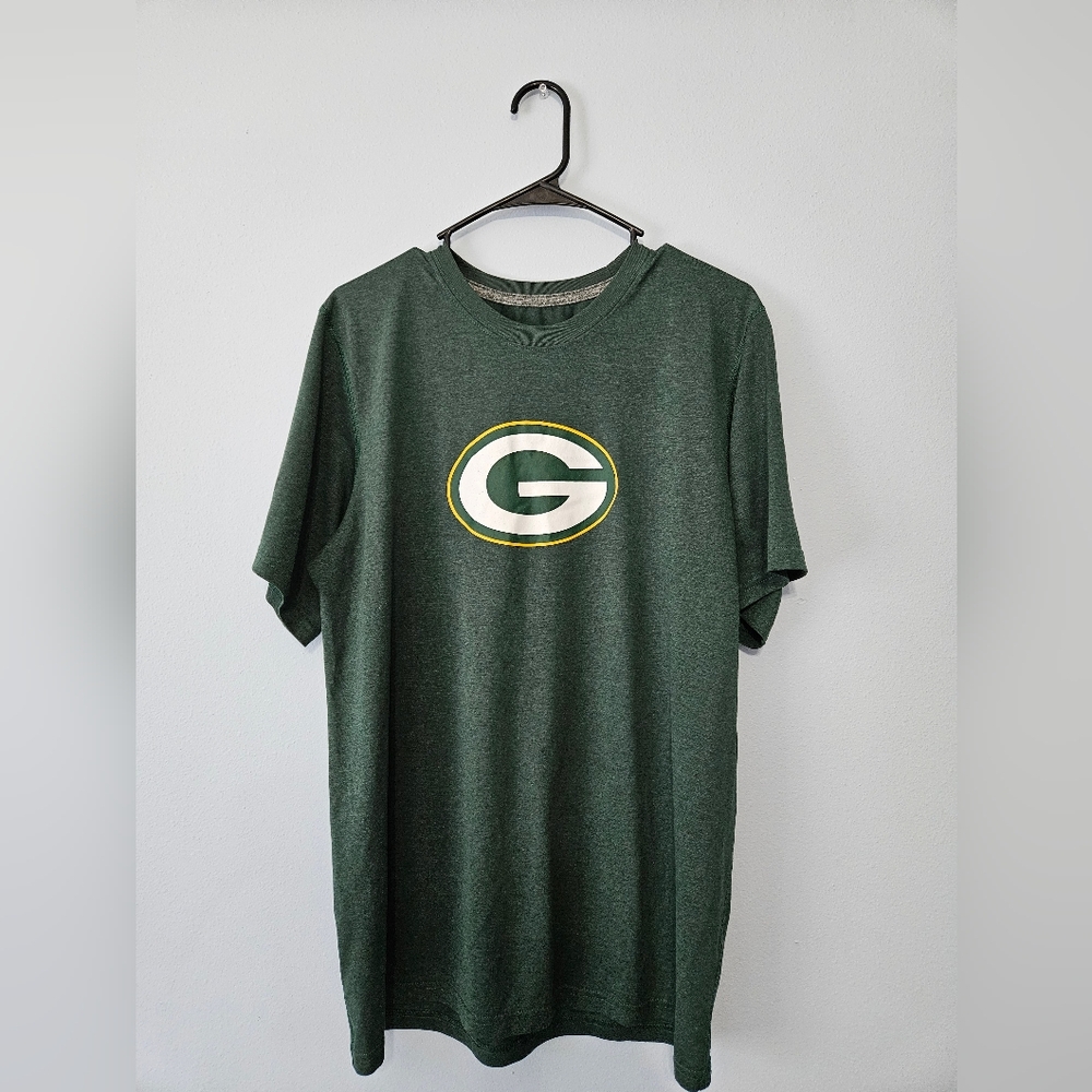 Mens Medium Nike dri fit Green Bay Packers shirt